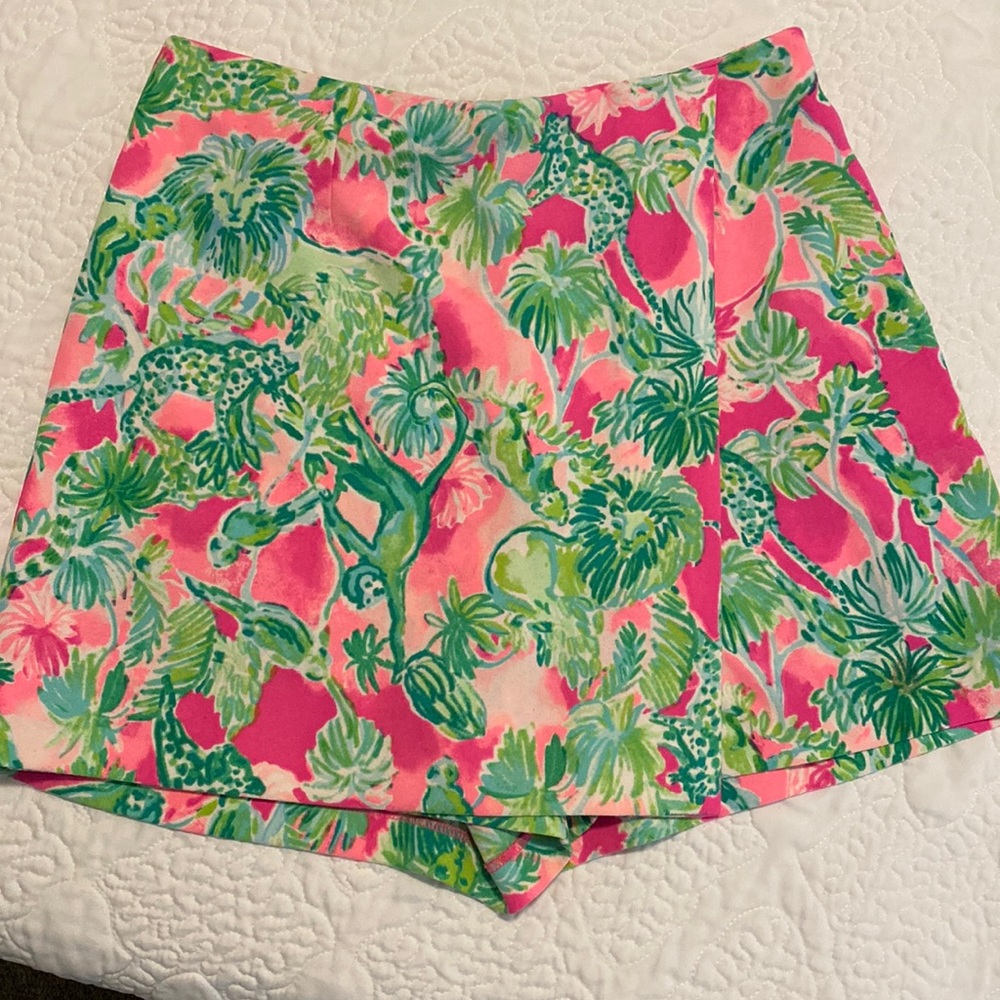 EUC Lilly Pulitzer Cassia skort size 2